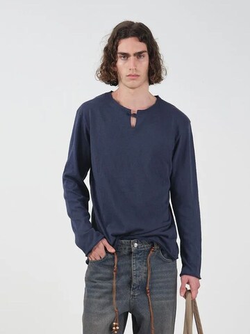 Giesto Shirt in Blue: front