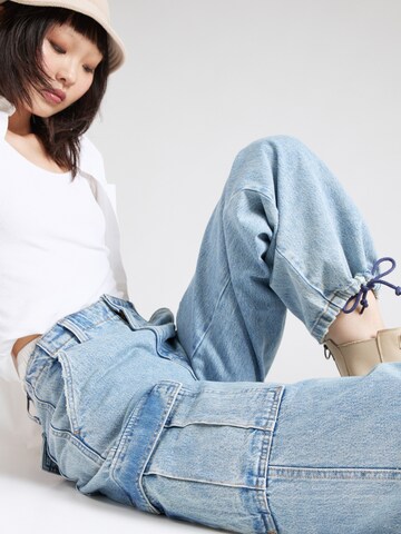 Loosefit Pantaloni eleganți de la LEVI'S ® pe albastru