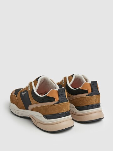 Pepe Jeans Sneaker low 'DAVE' in Braun