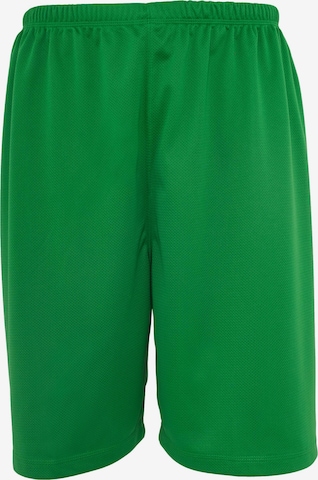 Urban Classics Broek in Groen: voorkant