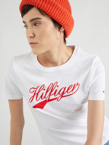 TOMMY HILFIGER T-Shirt in Weiß