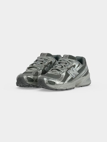 new balance Sneakers '740' in Grey