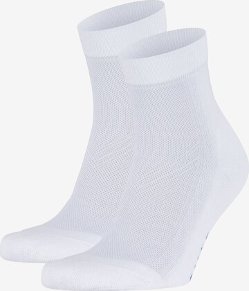 Chaussettes de sport FALKE en blanc : devant