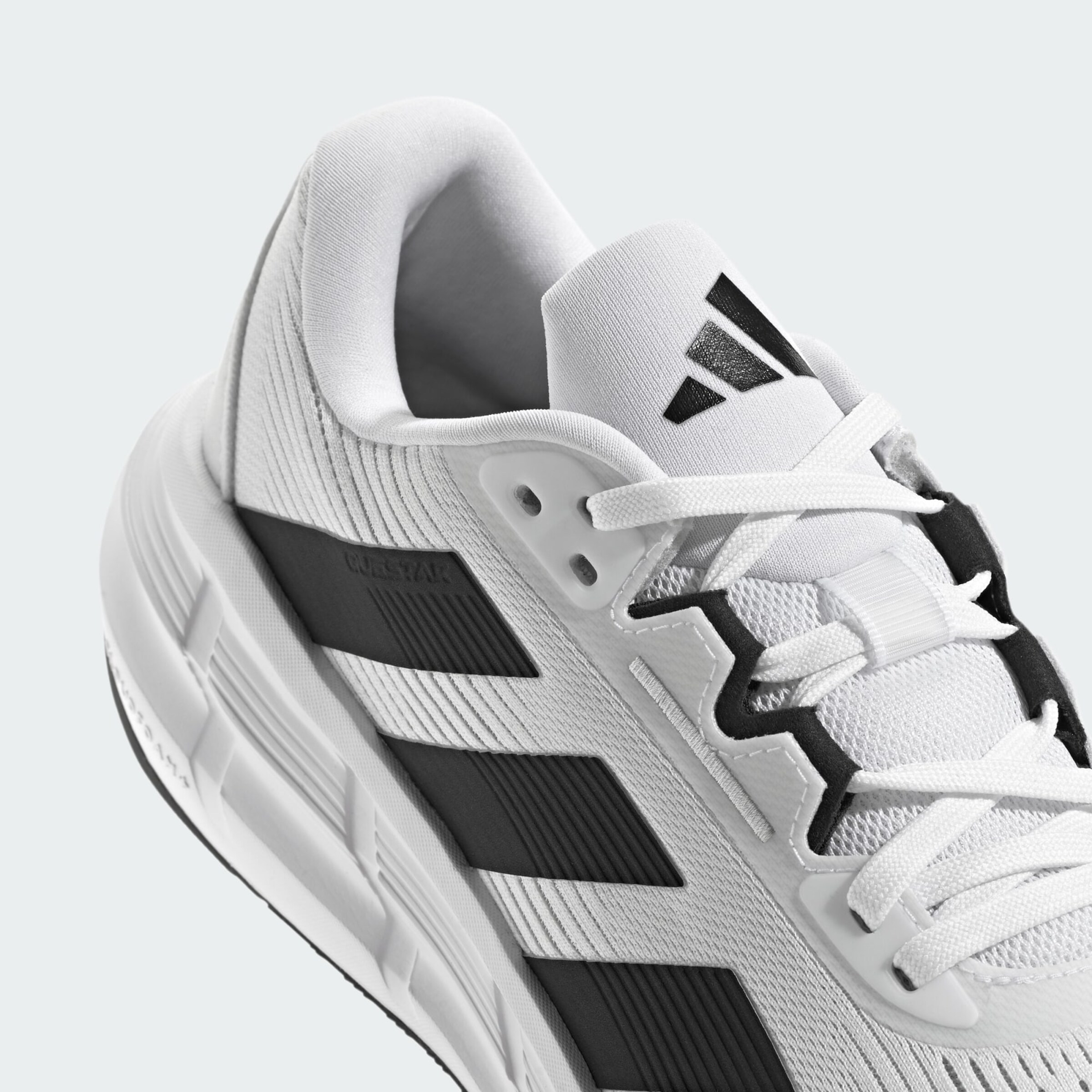 questar running shoe