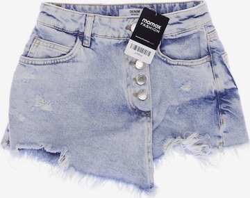 Bershka Shorts in XXS in Blue: front