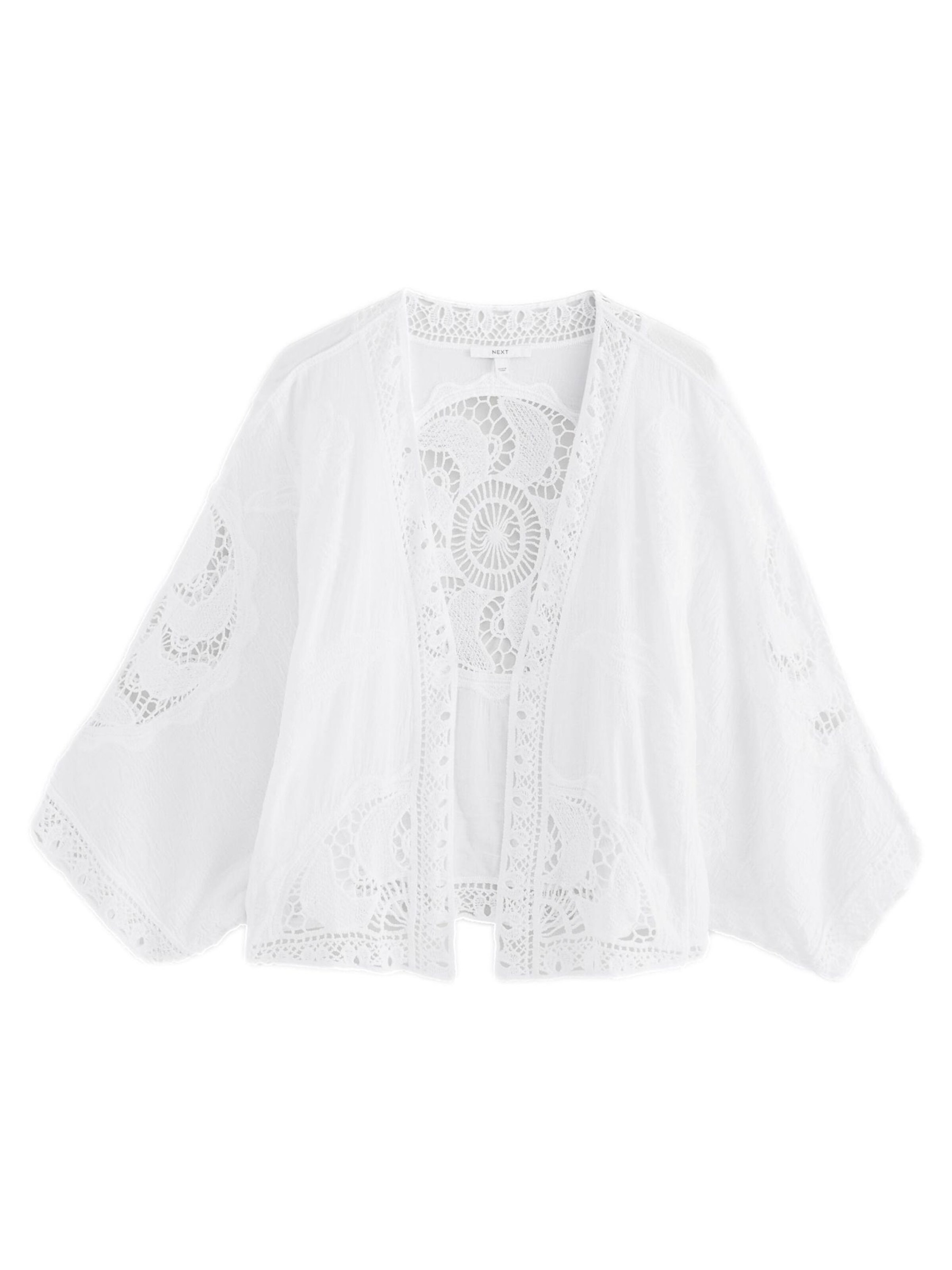 Next Кимоно в бяло: отпред