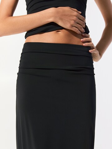 Pull&Bear Skirt in Black