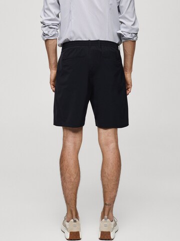 MANGO MAN Regular Shorts 'Lunars' in Blau