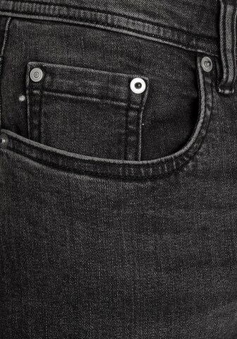 AJC Regular Jeans in Schwarz