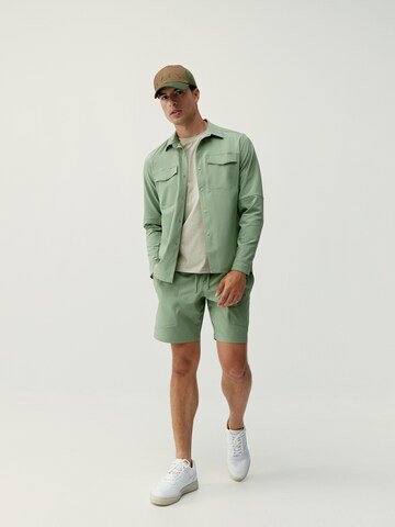 Born Living Yoga Regular Sports trousers ' Rhein ' in Green
