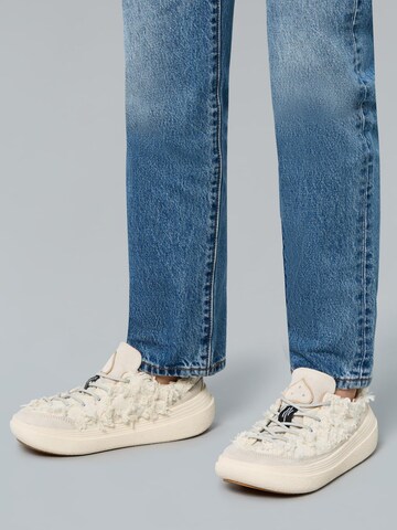 Flower Mountain Sneakers 'FAMI UNI' in White: front