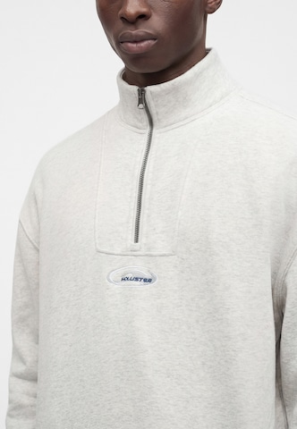 HOLLISTER Sweatshirt 'JUL2' i grå