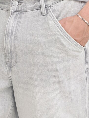 !Solid Loosefit Broek ' SDTommy Talib Relaxed Fit ' in Grijs