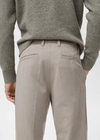 MANGO MAN Regular Pleat-Front Pants 'Alicudi' in Grey