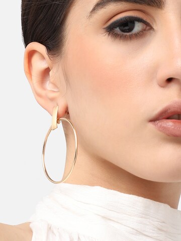 SOHI Ohrringe 'Gulfsa' in Gold: Vorderseite