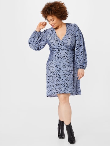 GLAMOROUS CURVE Jurk in Blauw: voorkant