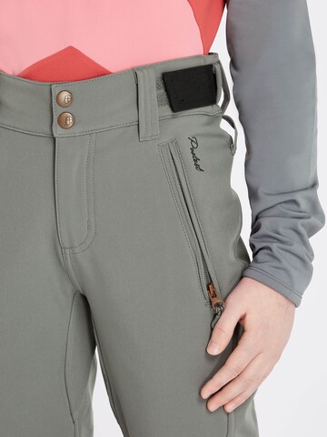 PROTEST Slimfit Sportbroek 'LOLE JR' in Groen