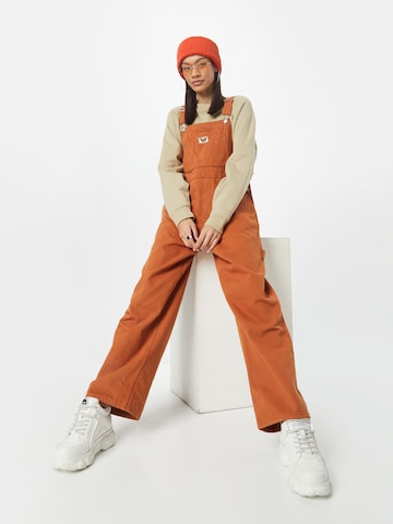 Monki Regular Dungaree jeans in Brown