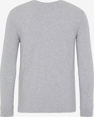 Sweat-shirt CHIEMSEE en gris