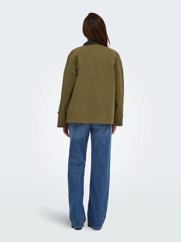 Veste mi-saison 'ONLORCHID' ONLY en vert