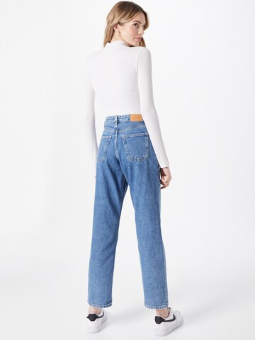 Monki Regular Jeans i blå