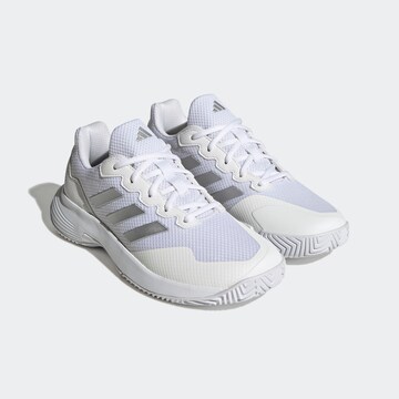 ADIDAS PERFORMANCE Спортивная обувь 'Gamecourt 2.0' в Белый