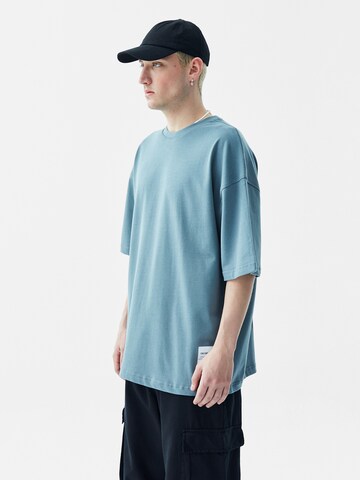 VAMOS CLO Μπλουζάκι σε μπλε