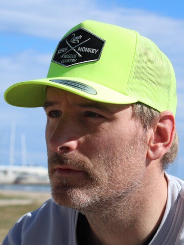 Casquette de sport Surf Monkey en jaune