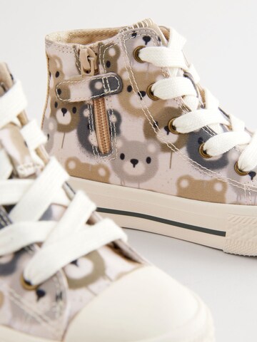 Baskets Next en beige