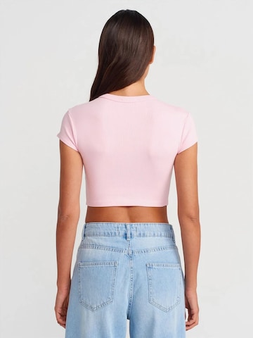 Dilvin T-Shirts in Pink