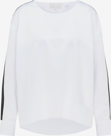 RISA Blouse in White: front