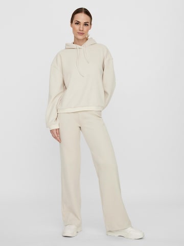 VERO MODA Sweatshirt 'Kammie' in Beige