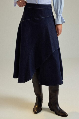 Gonna di Trendyol in blu: frontale