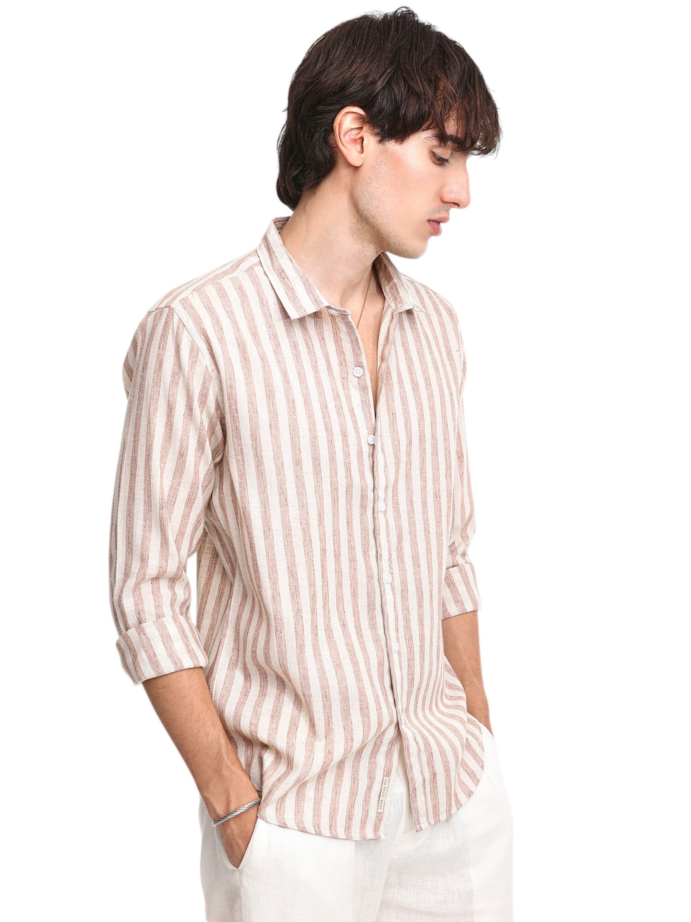 Campus Sutra Tavaline suurus Triiksärk 'Win', värv pruun