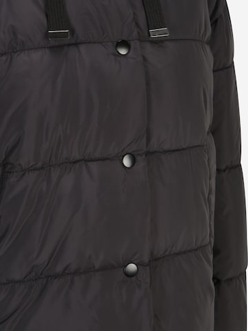 Vero Moda Petite Winter Jacket 'GEMMA HOLLY' in Black