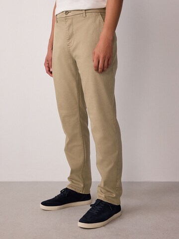 Next Слим Брюки-чинос в Бежевый