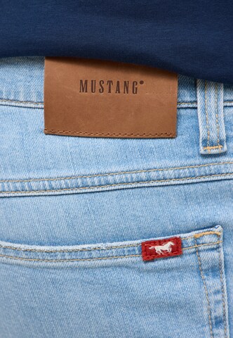 MUSTANG Loosefit Jeans in Blau