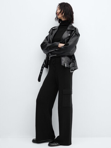 MANGO Wide leg Cargo Pants 'GLOVE' in Black