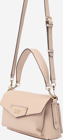 GUESS Schultertasche 'Brenton' in Pink: predná strana