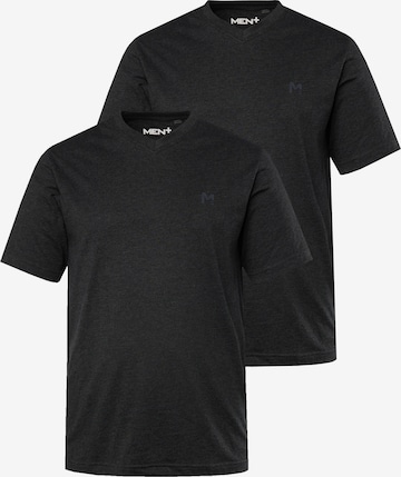 Men Plus Shirt in Black: front