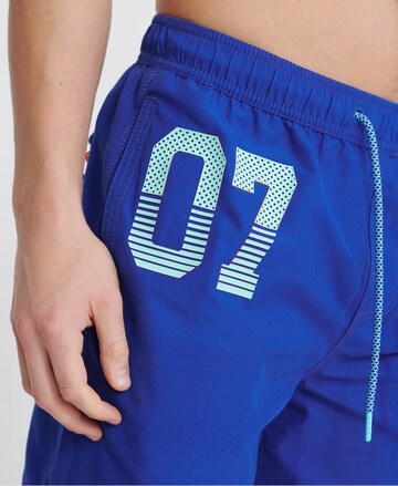 Superdry Regular Zwemshorts in Blauw