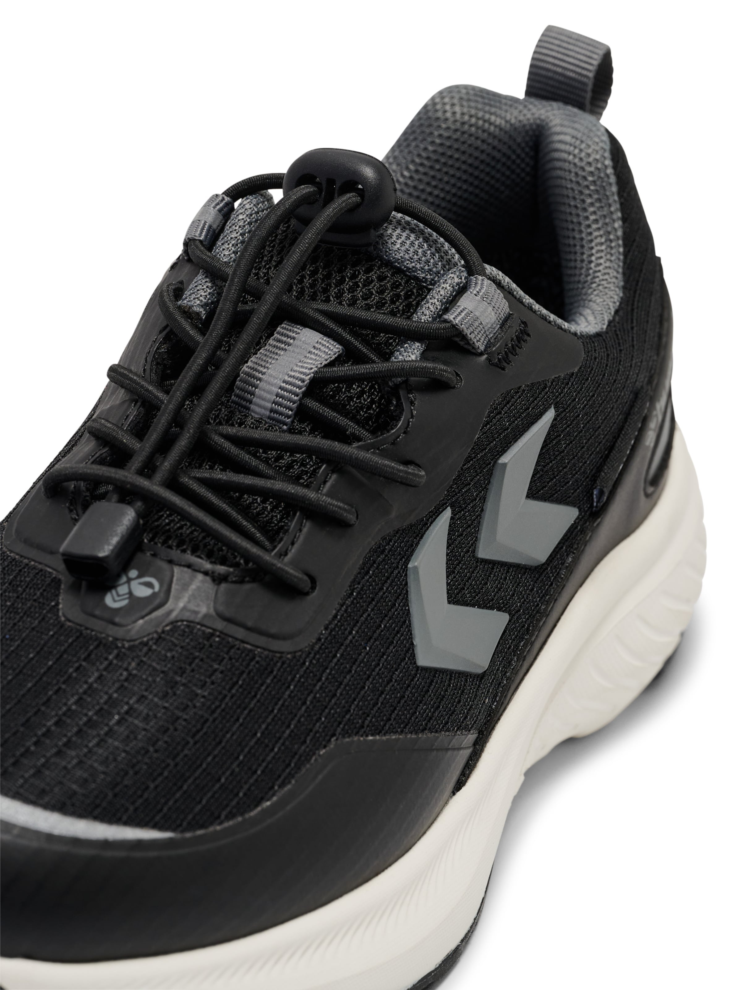 Hummel Sneaker 'CROSSLITE WINTER' in Schwarz