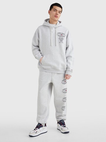 Tommy Jeans Sweatshirt 'Modern Essentials' in Grijs