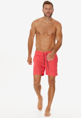 Cruz Regular Sportbadehose in Rot