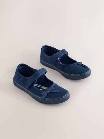 Next Ballerina in Blau