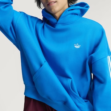 Felpa di ADIDAS ORIGINALS in blu