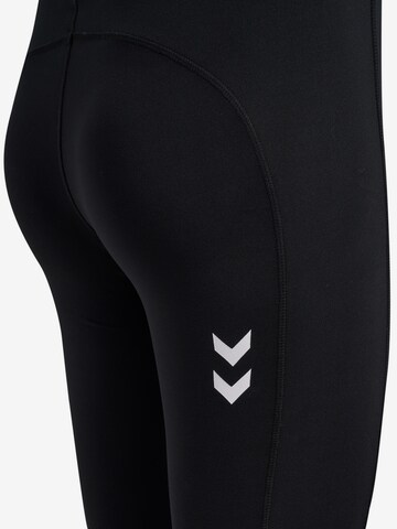 Skinny Pantalon de sport 'Court Poly' Hummel en noir