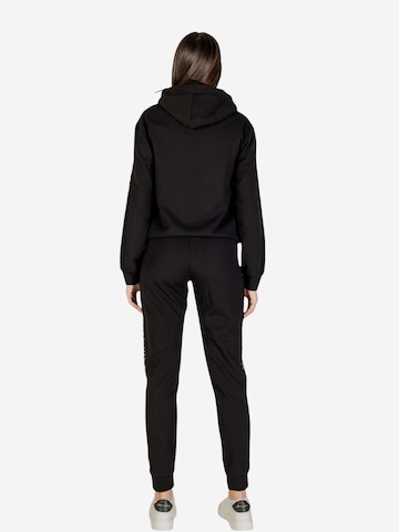 EA7 Emporio Armani - regular Pantalón deportivo en negro