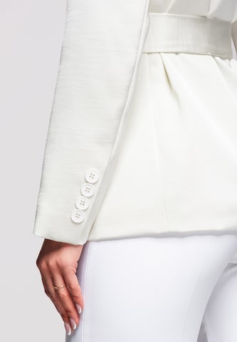 Ombre Blazer in White