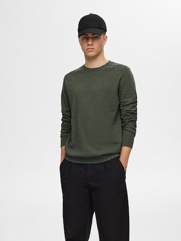SELECTED - Ajuste regular Jersey 'SLHBERG' en verde: frente
